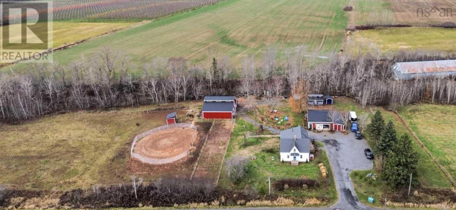 5211 Brooklyn St, Berwick, NS B0P 1E0