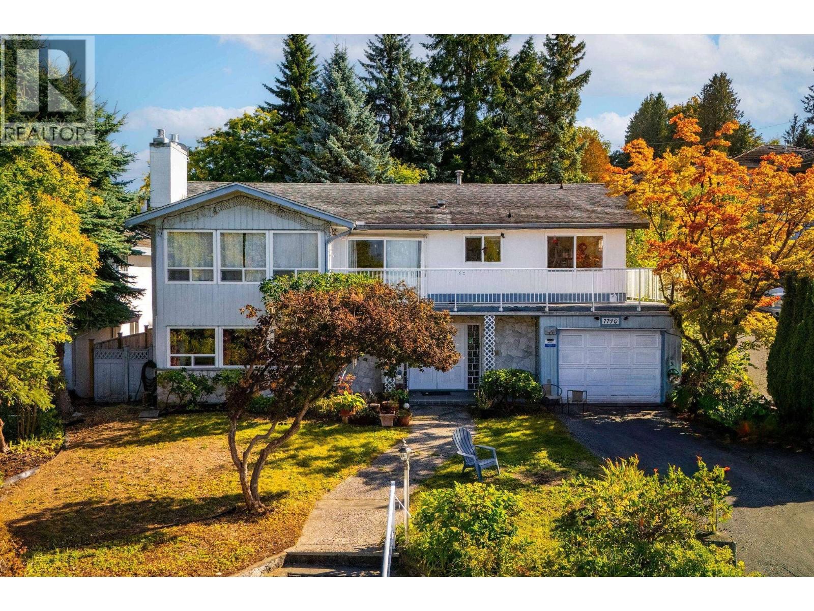 7740 Allman St, Burnaby, BC V5E 2B1
