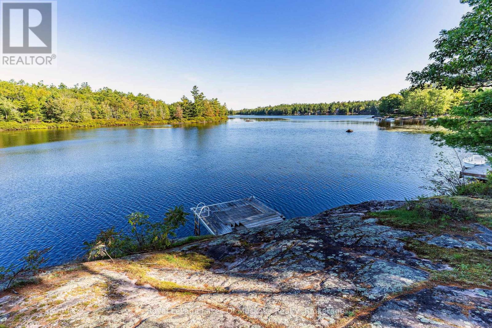 1010 Tara Ln, Gravenhurst, ON P0E 1N0