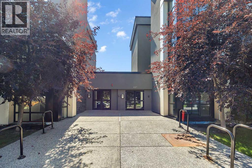 607 17 Avenue Nw Unit 205, Calgary, AB T2M 0N6