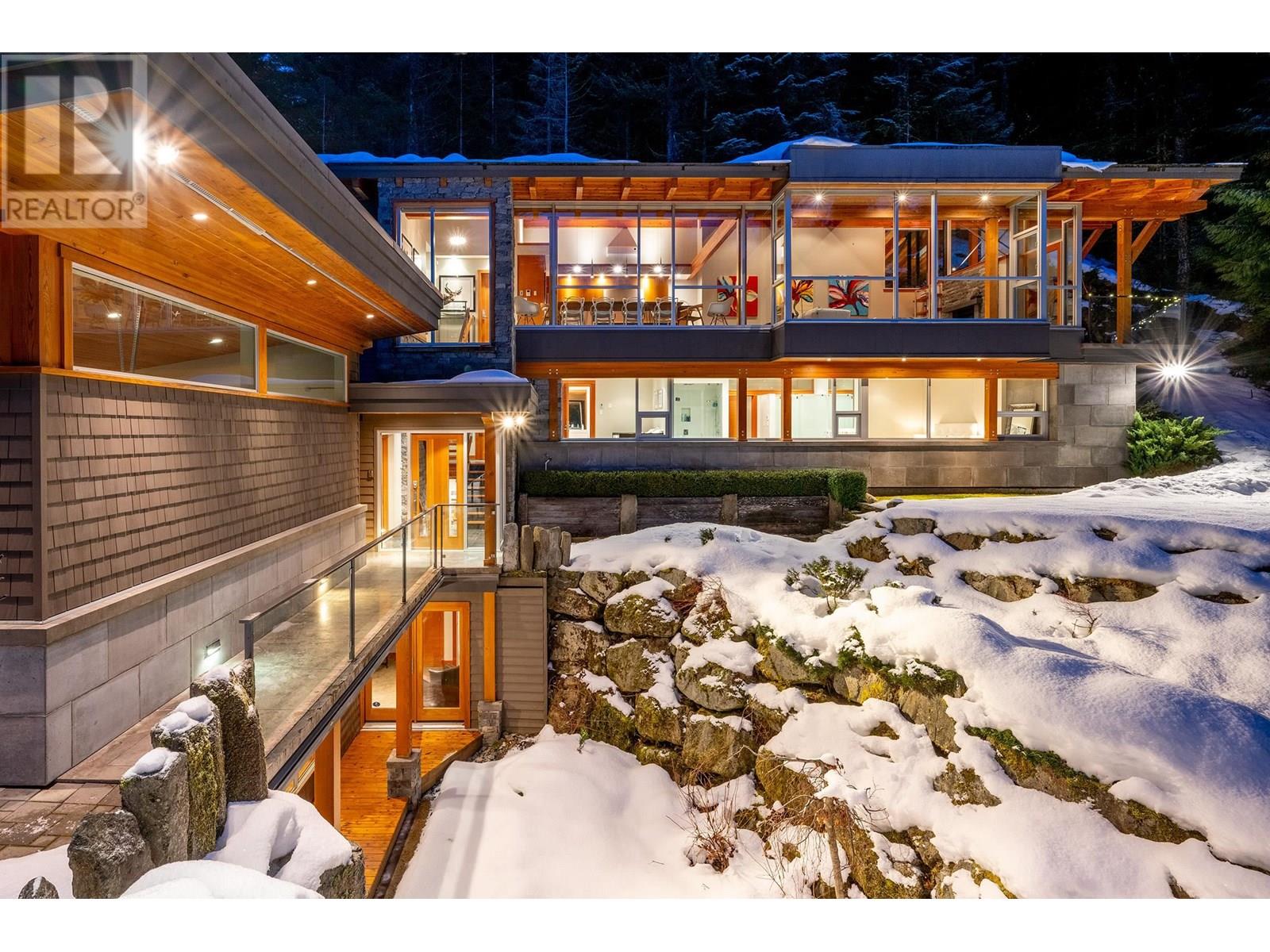 1530 Spring Creek Dr, Whistler, BC V8E 0A2