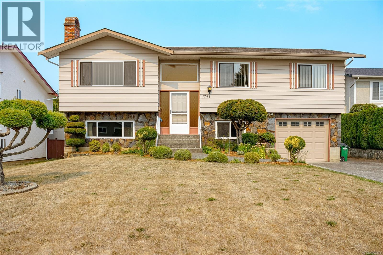 1746 Tiffin Pl, Saanich, BC V8N 4W4