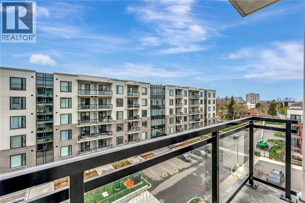 107 Roger Street Unit 516, Waterloo, ON N2J 0G3