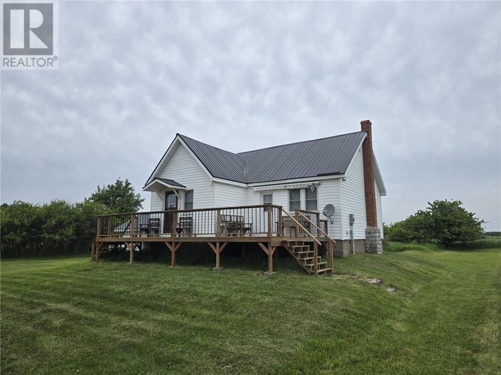 916 Campbell Rd, Burpee and Mills, ON P0P 1E0