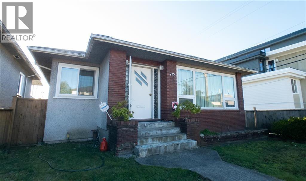 712 E 57 Ave, Vancouver, BC V5X 1T2
