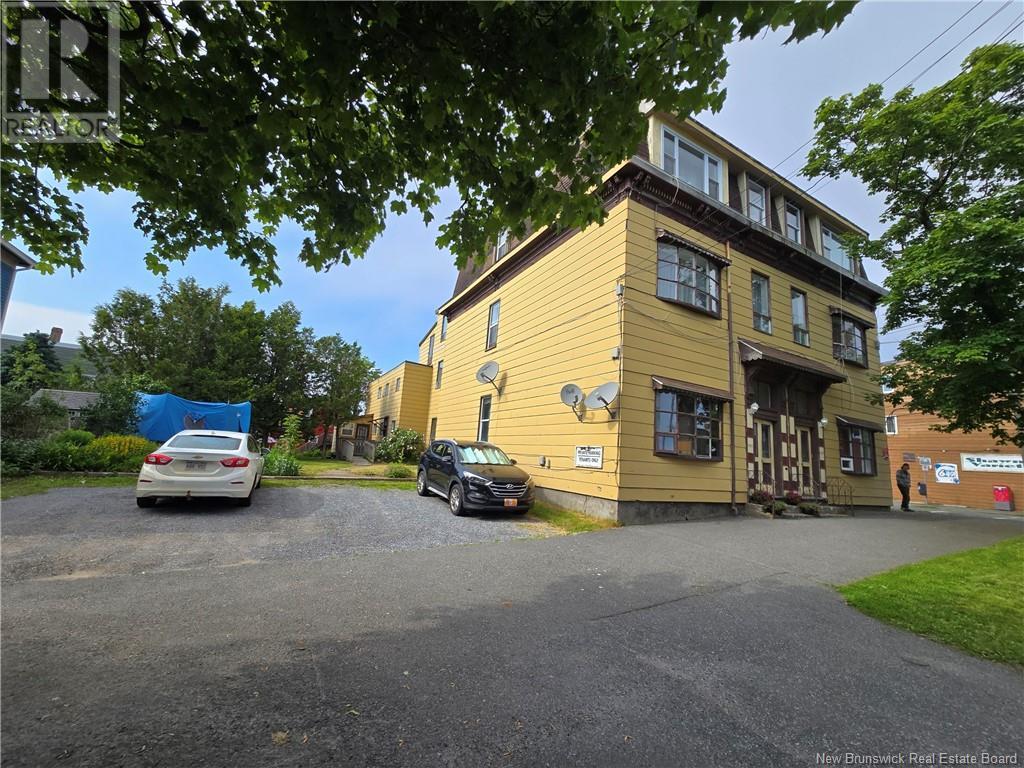 127-129 Broad St, Saint John, NB E2L 1Y7