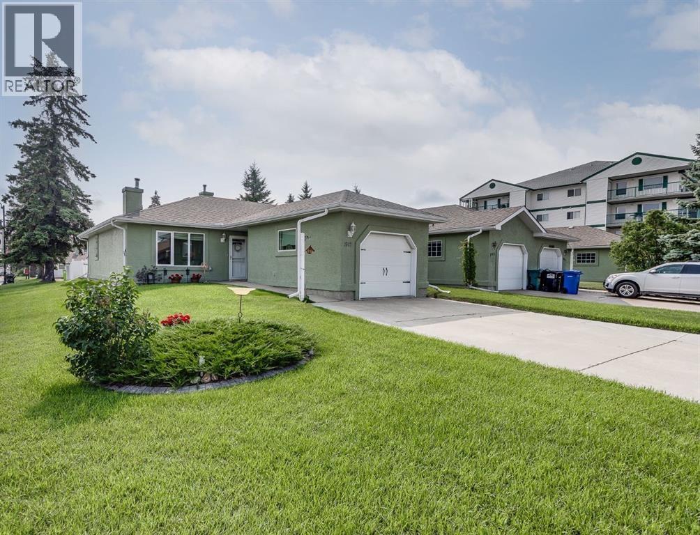 17 Street Unit 1917, Didsbury, AB T0M 0W0