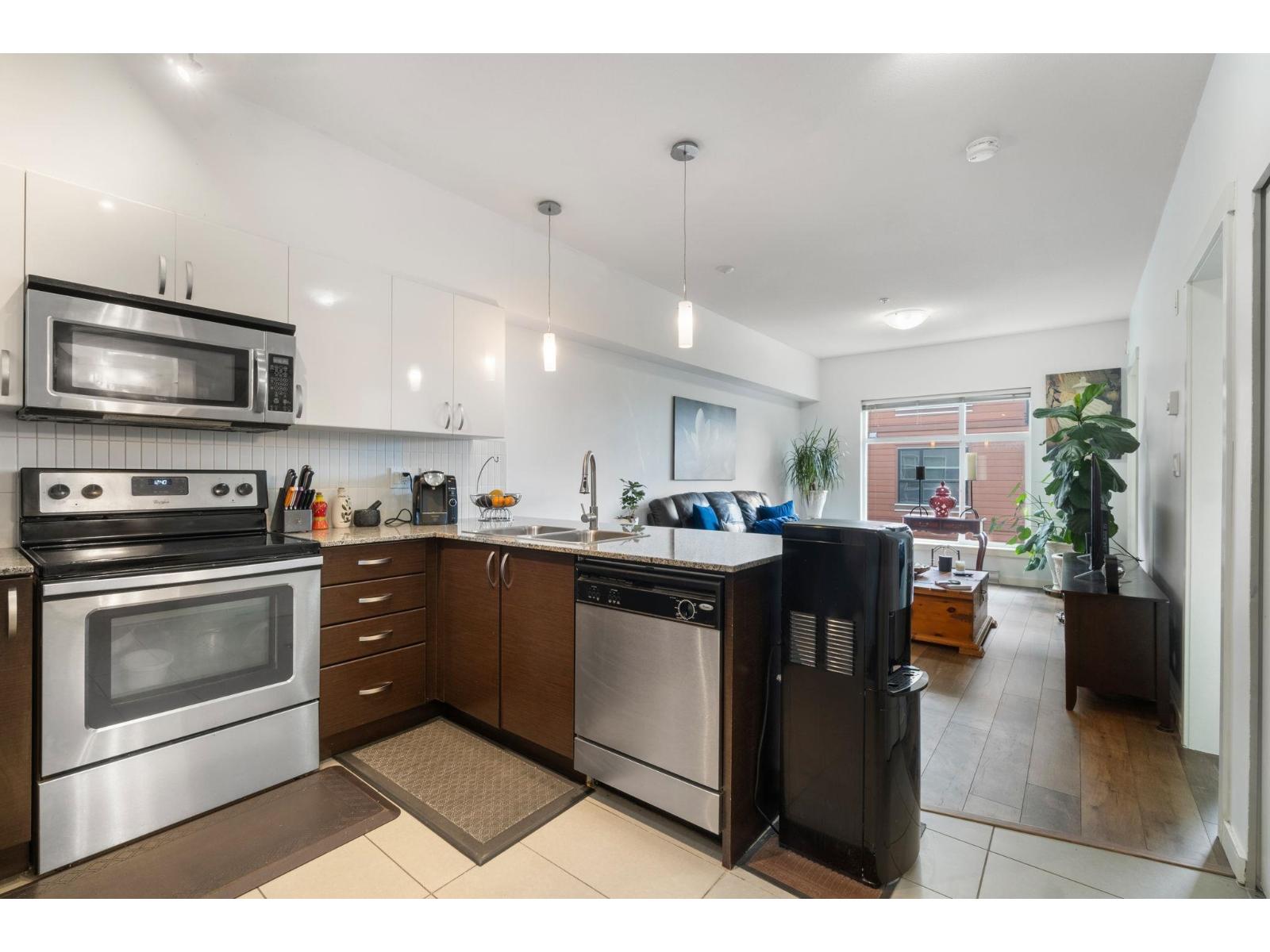 13728 108 Avenue Unit 322, Surrey, BC V3T 0G2