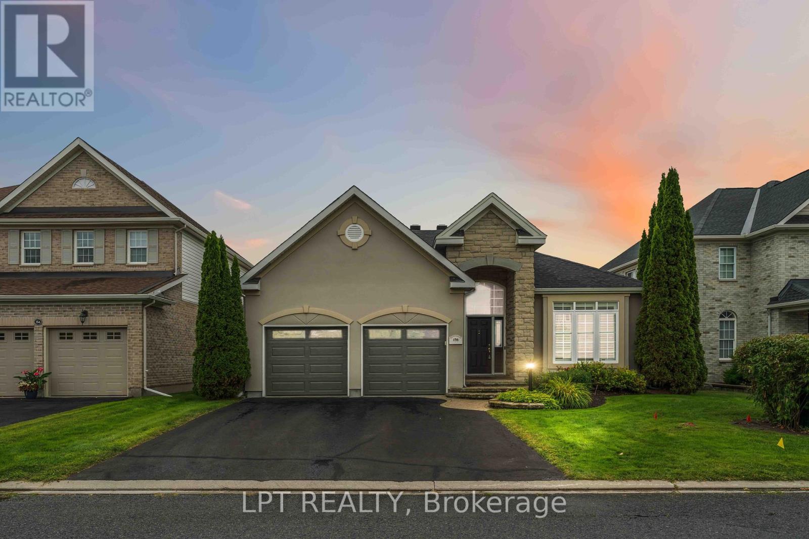 156 Riverstone Dr, Ottawa, ON K2J 5E4