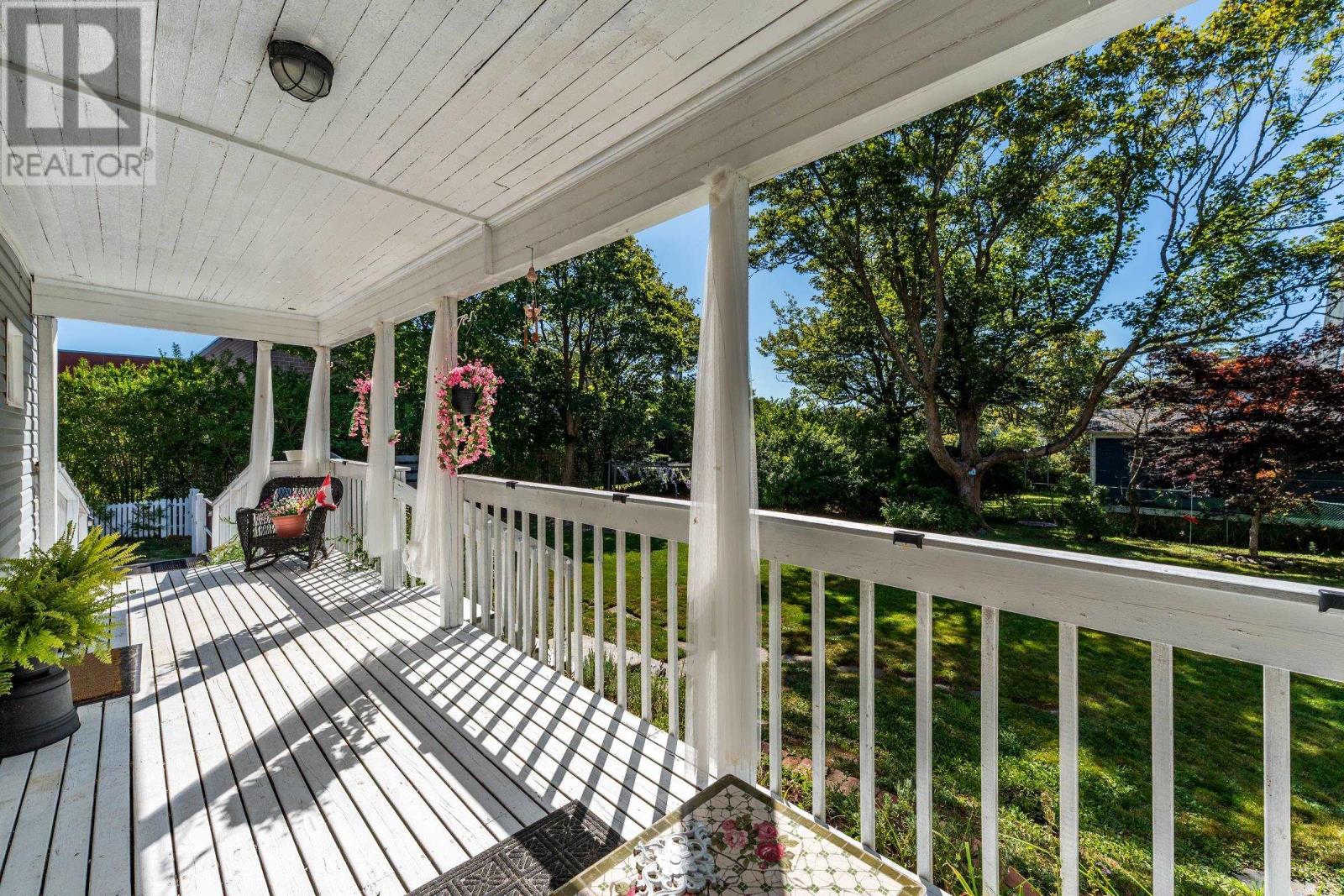 15 Brunswick St, Yarmouth, NS B5A 2E2