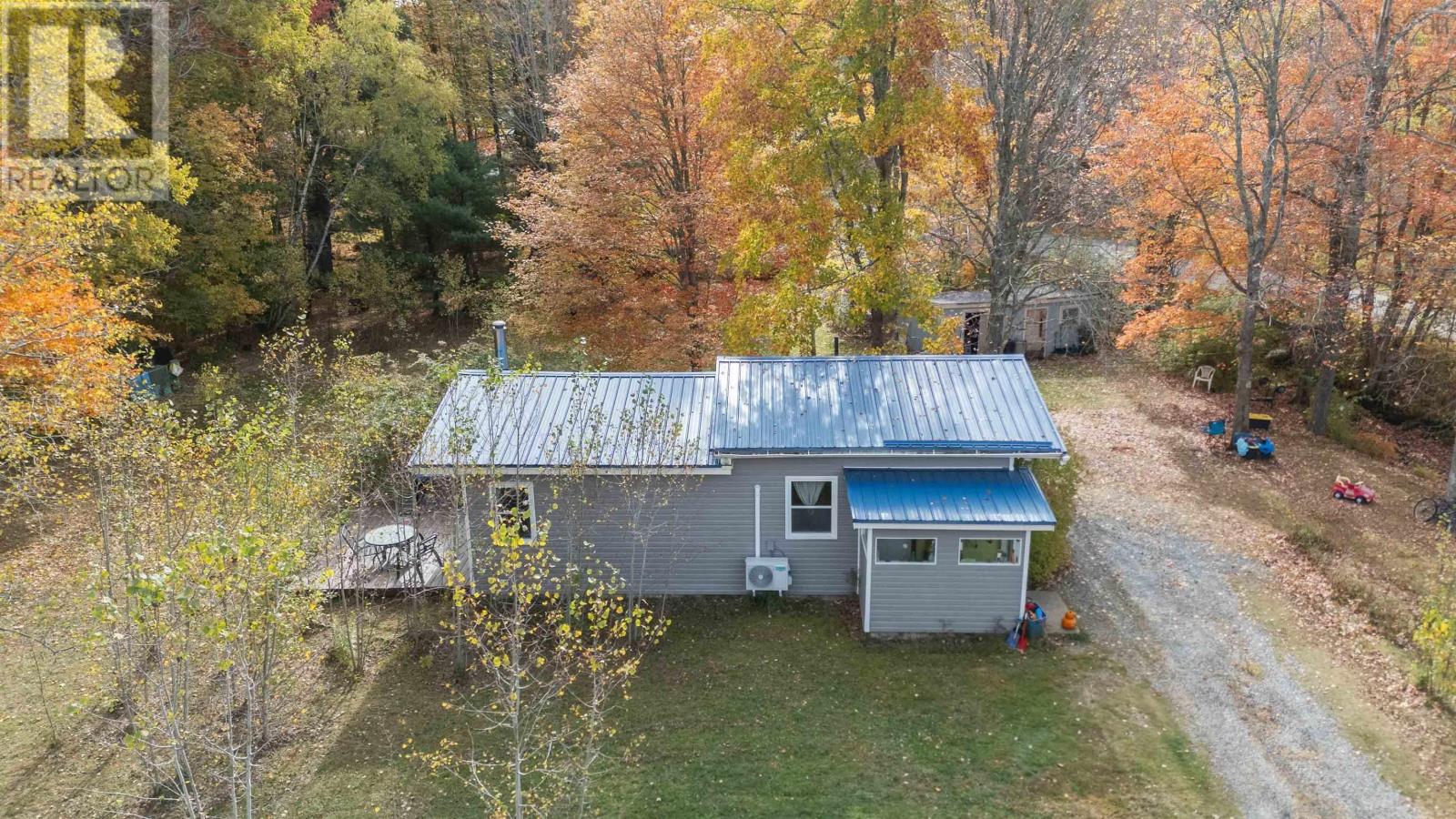 179 Pearl St, Wileville, NS B4V 5H6