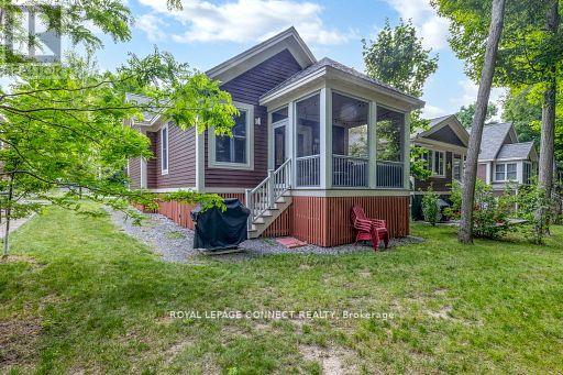 6 Farm View Ln, Prince Edward County Athol Ward, ON K0K 1P0