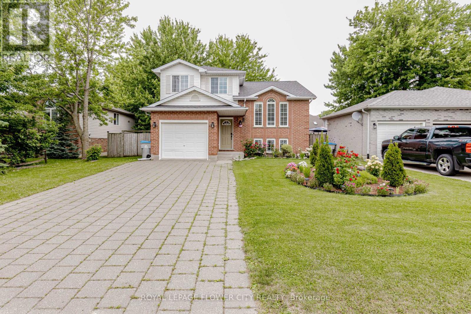 146 Kent St, Lucan Biddulph, ON N0M 2J0