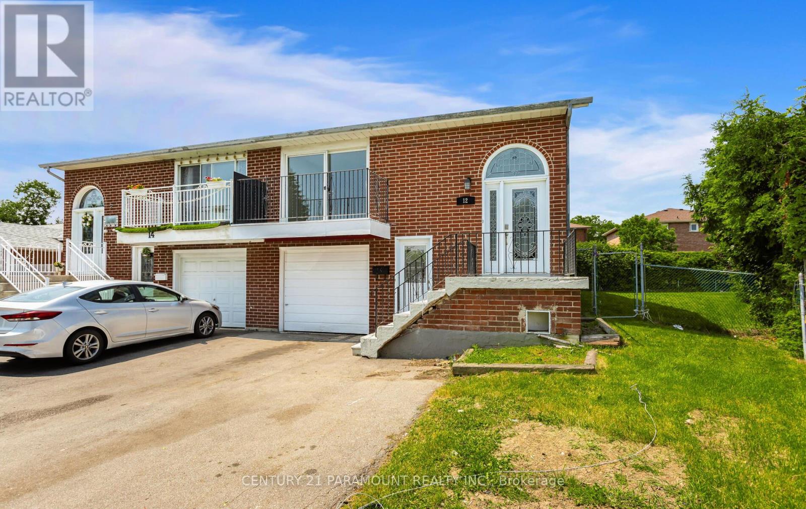 12 Montjoy Cres, Brampton, ON L6S 3E7