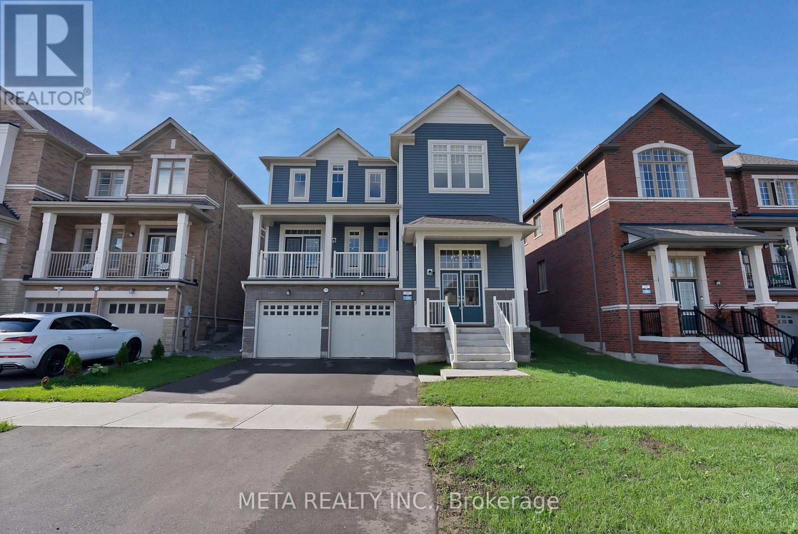 15 Faimira Ave, Georgina Keswick South, ON L4P 0S4