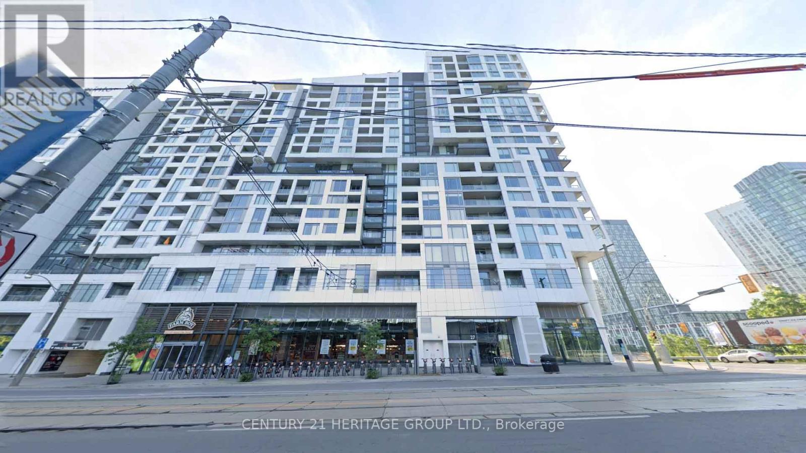1001 27 Bathurst St, Toronto, ON M5V 0R1