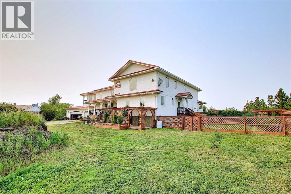 255046 Township Road 250, Rural Wheatland County, AB T1P 0K6