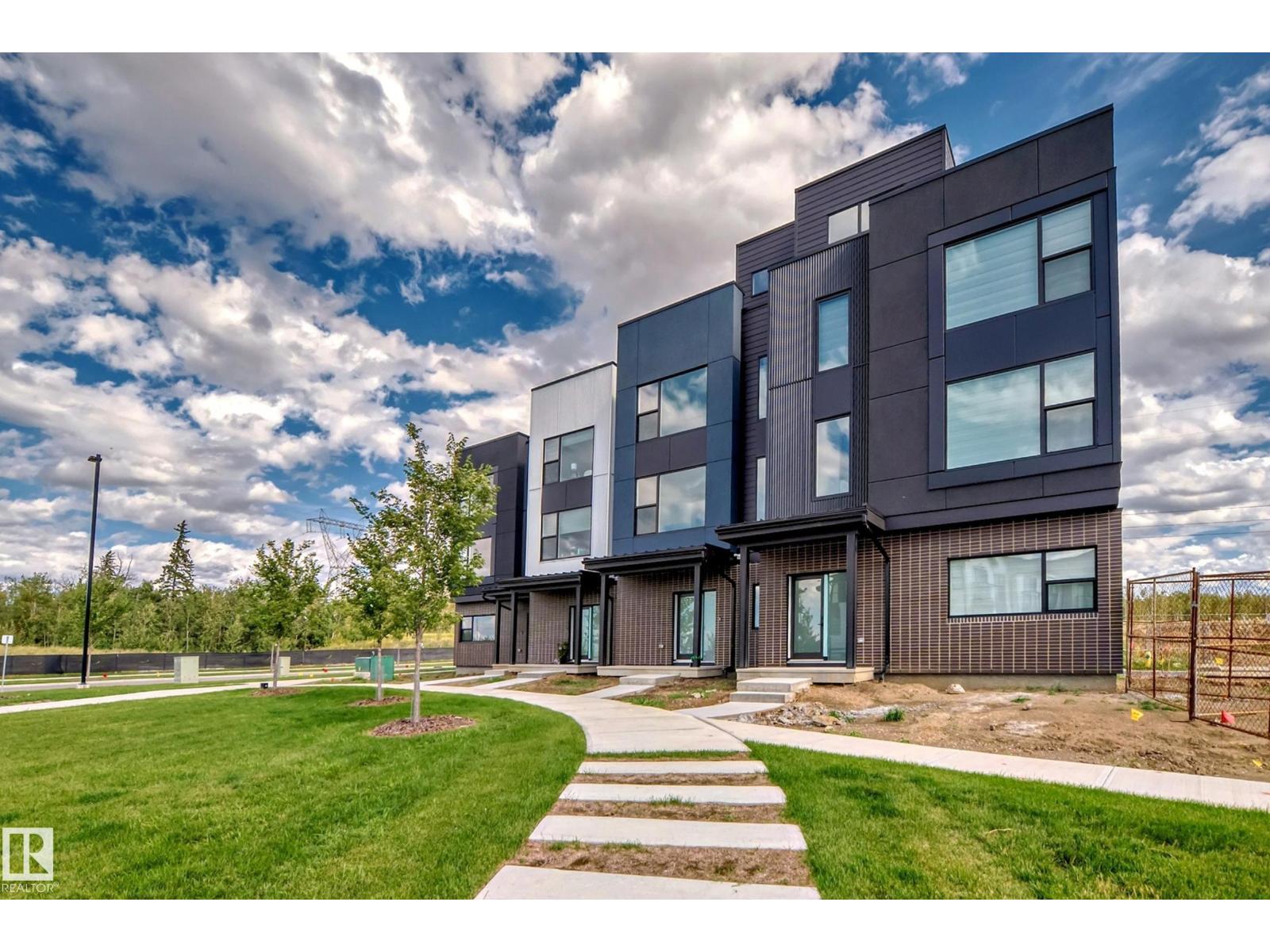 5 Rondeau Drive #68, St. Albert, AB T8N 7X8