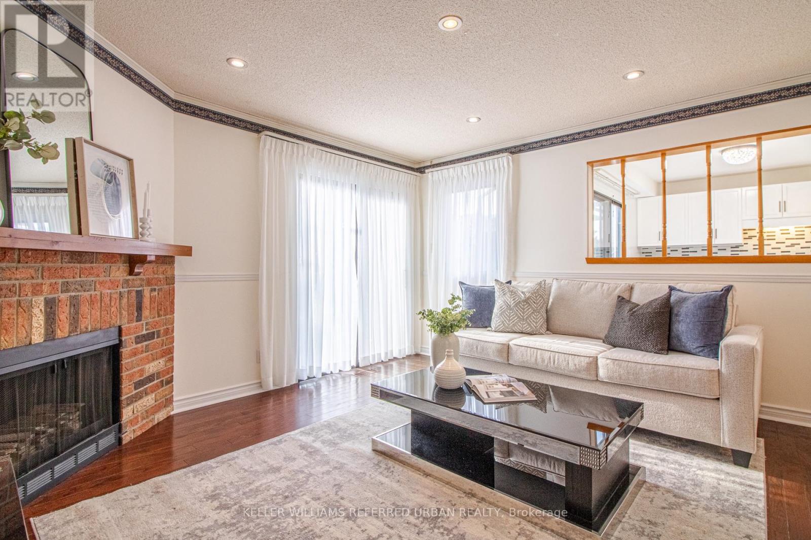 63 Holmbush Cres, Toronto, ON M1V 2Y8