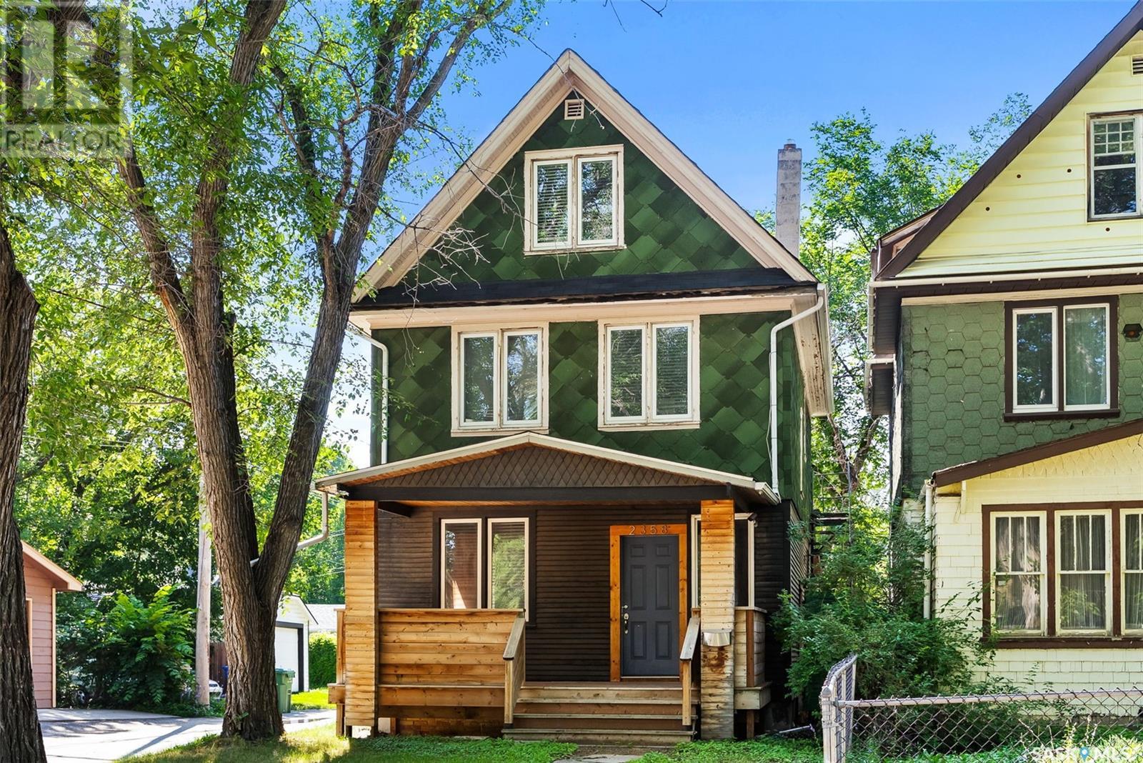 2358 Montreal St, Regina, SK S4P 1L8