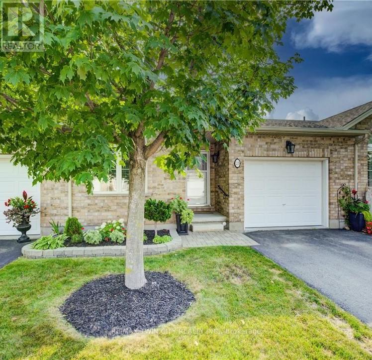 28 35 Green Gate Blvd, Cambridge, ON N1T 0A3
