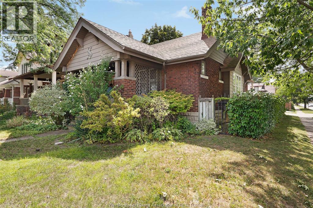 1501 Dougall Ave, Windsor, ON N8X 1S2