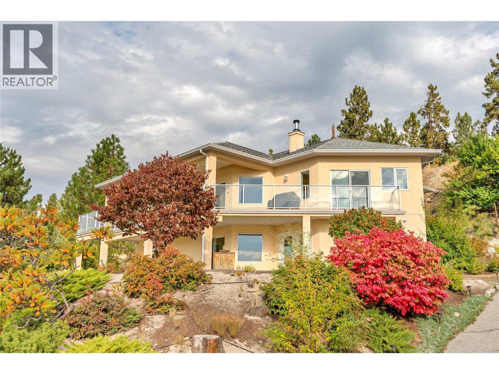 2680 Winifred Rd, Naramata, BC V0H 1N1