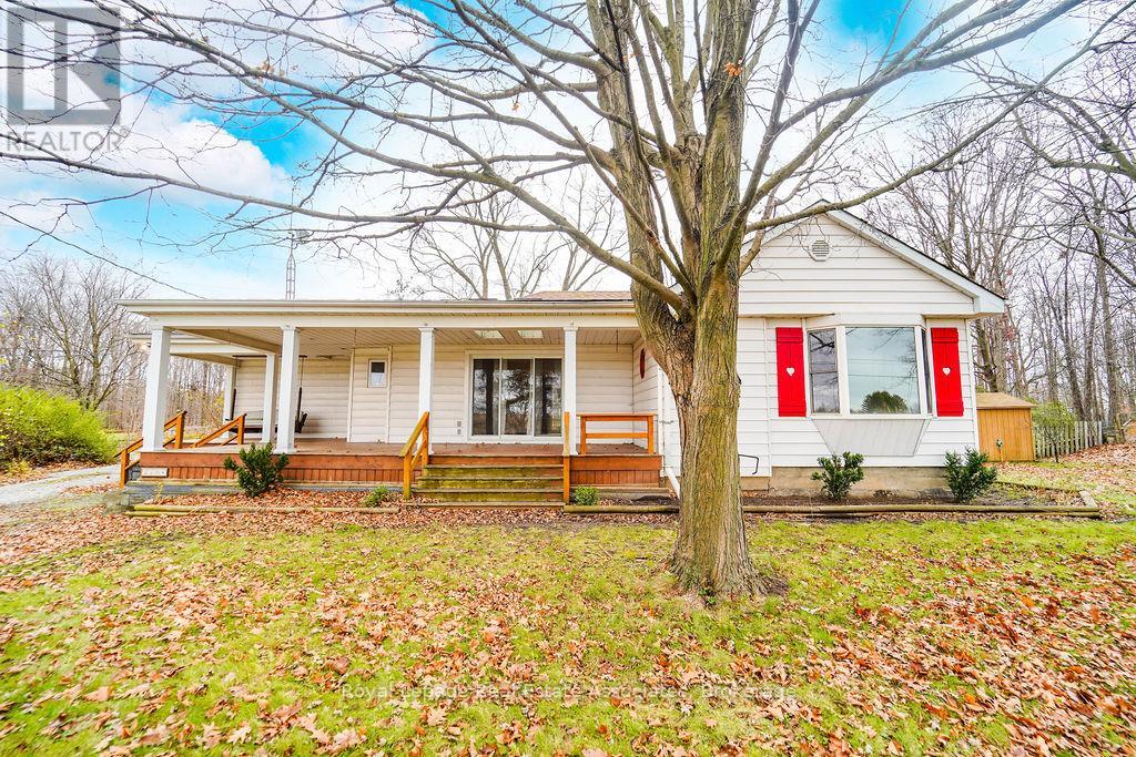 3364 Burnhamthorpe Rd W, Oakville, ON L6M 4H3