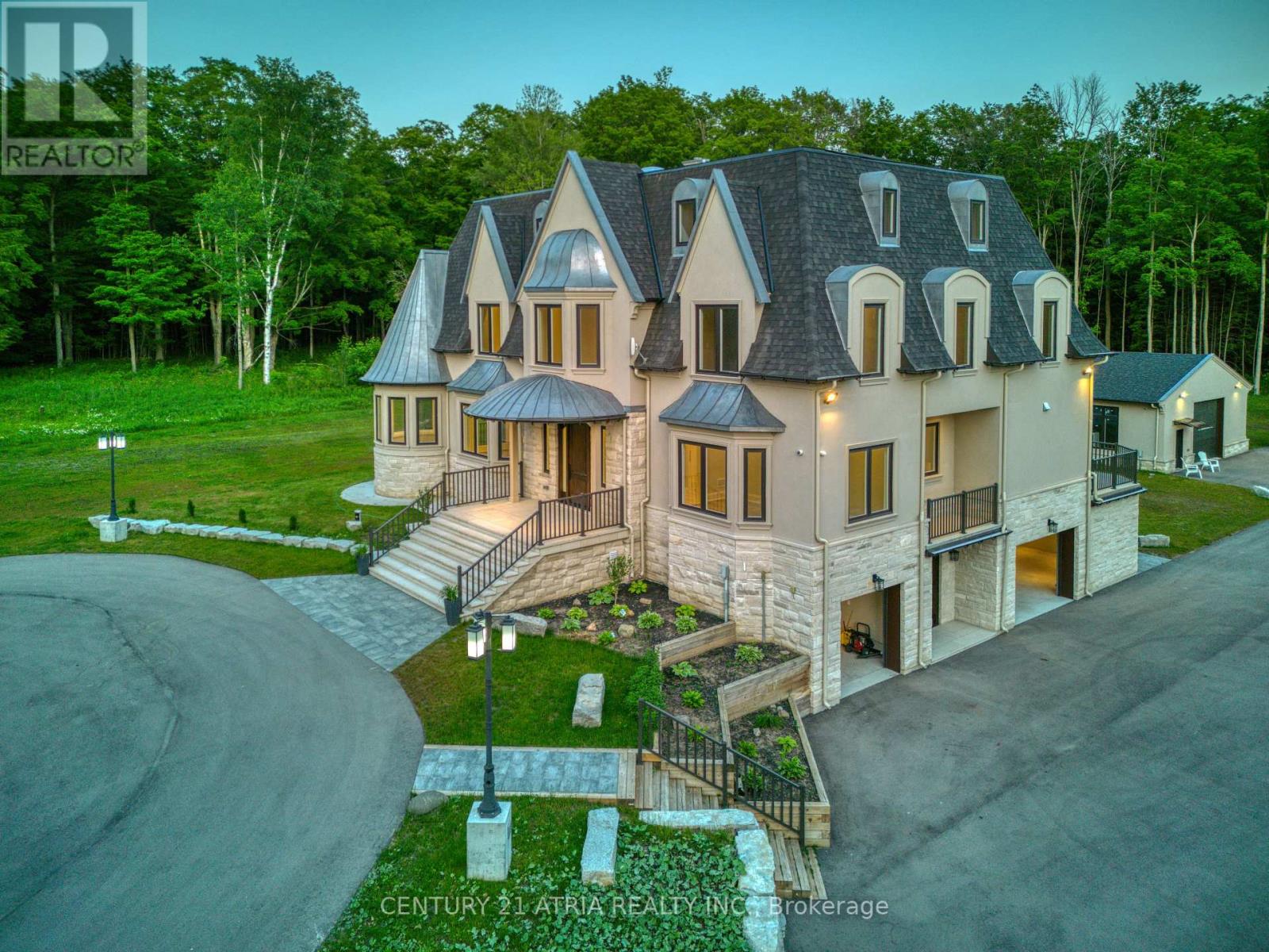 3225 Davis Dr, Whitchurch-stouffville, ON L4A 2P8