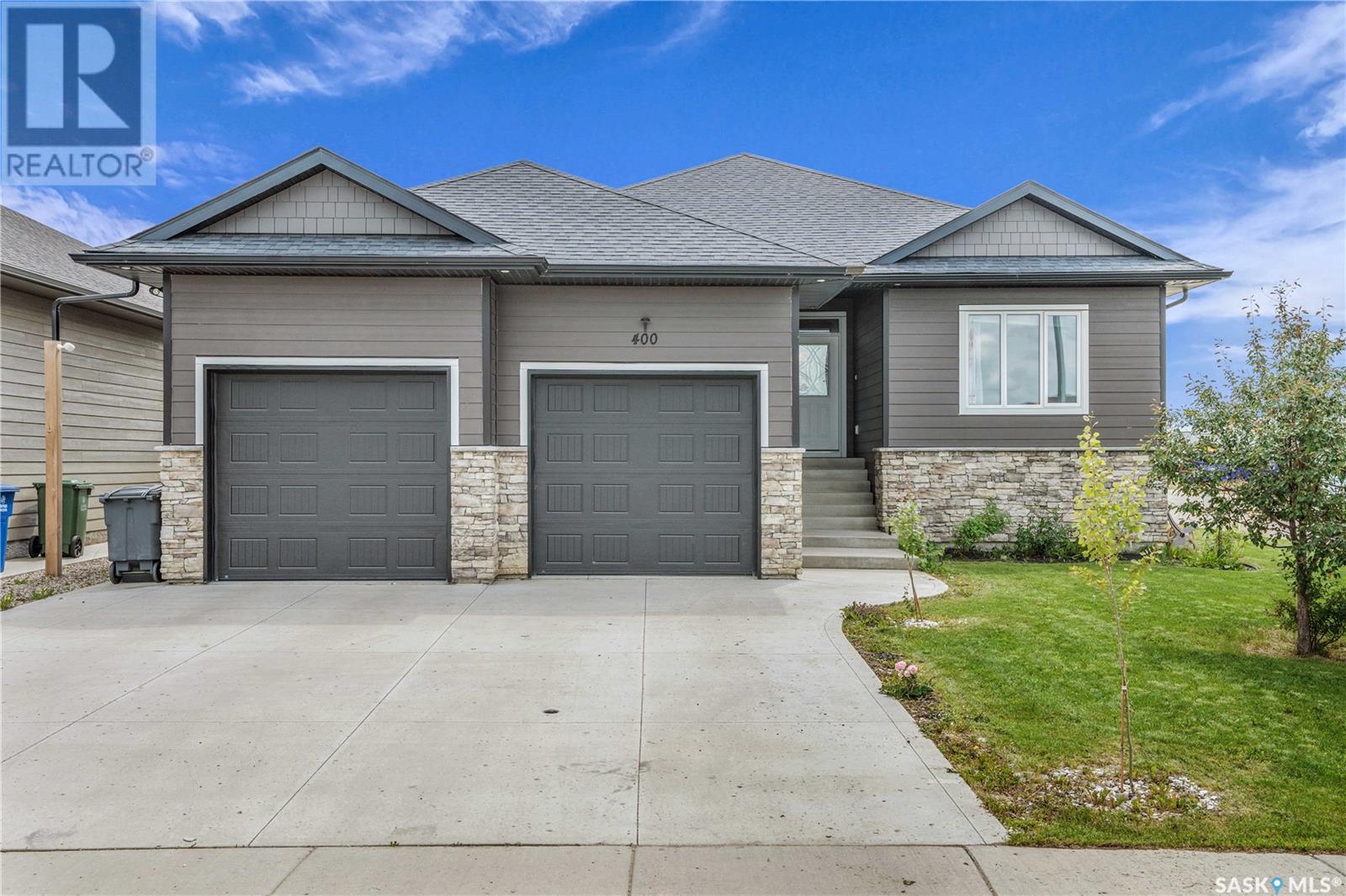 400 Prairie View Dr, Dundurn, SK S0K 1K1