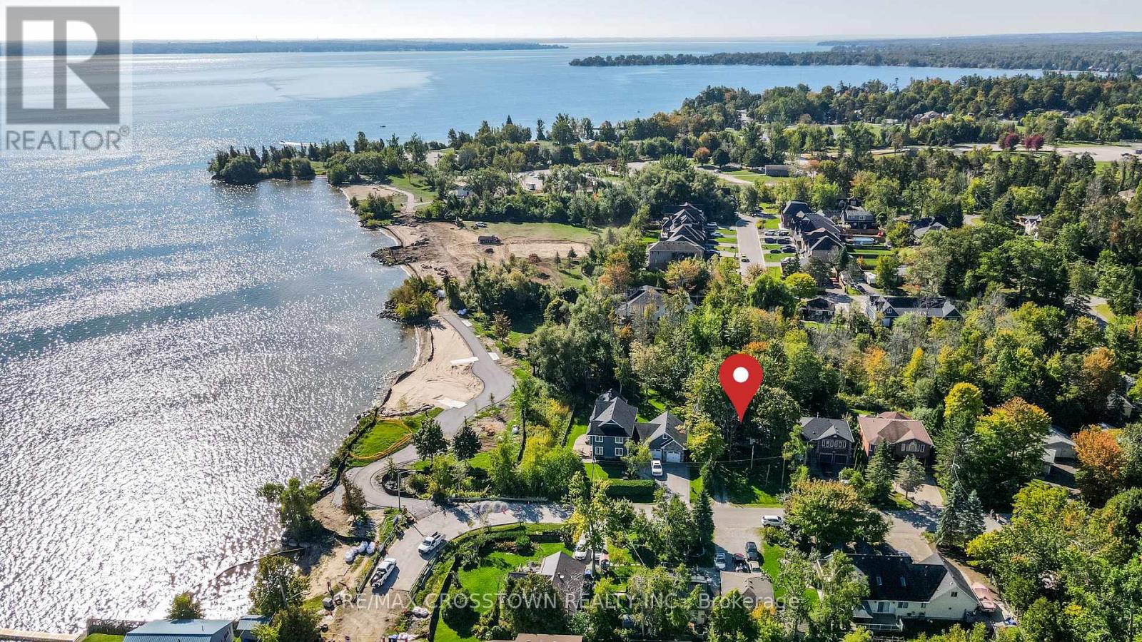 673 Roberts Rd, Innisfil, ON L9S 2E3