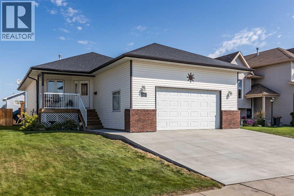 310 Jesmond Dr SW, Redcliff, AB T0J 2P0