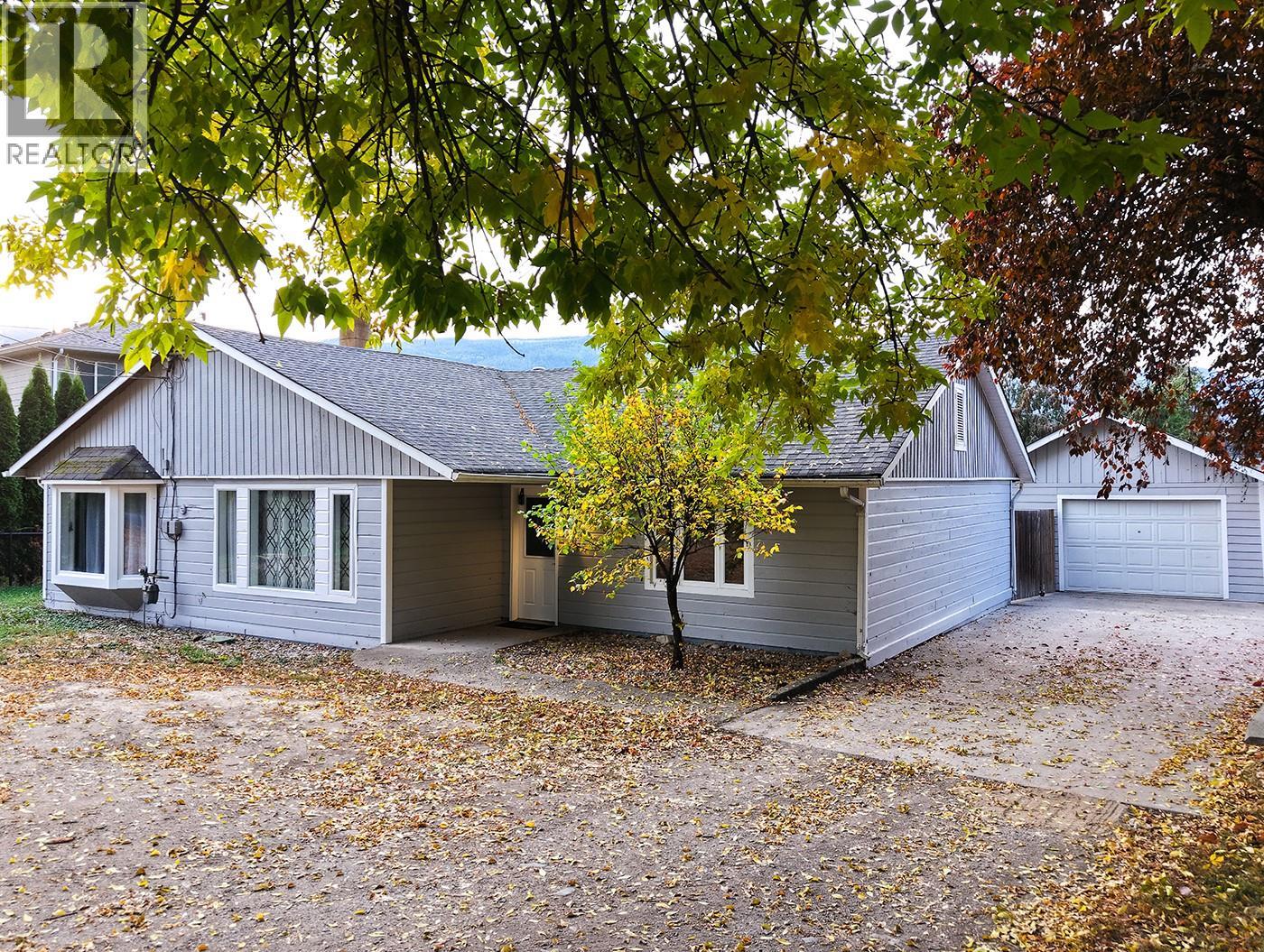 3585 Otter Lake Rd, Armstrong, BC V4Y 0J8