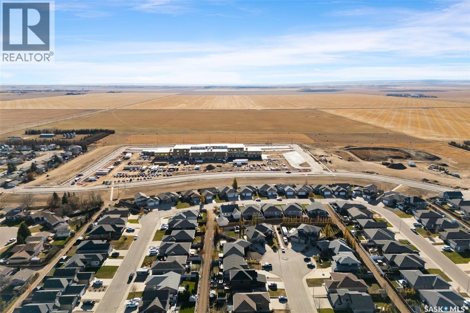 104 Wellington Dr, Moose Jaw, SK S6K 1C5