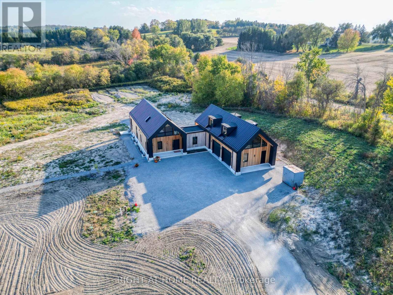 4829 10 Line, New Tecumseth, ON L0G 1A0