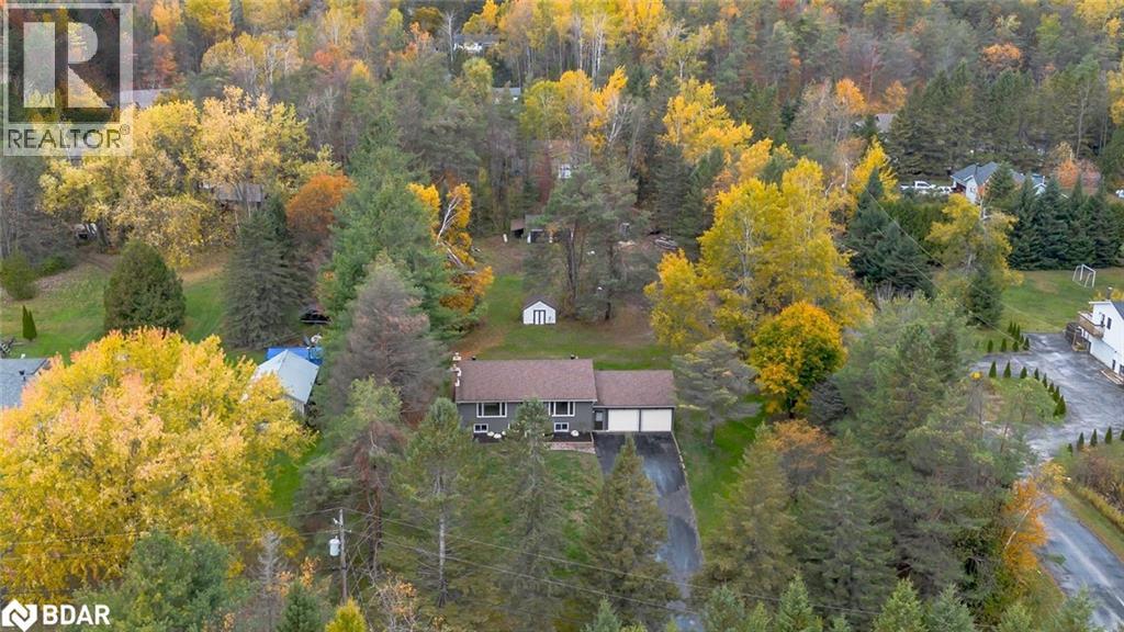 16 Hillview Cres, Springwater, ON L0L 1X0