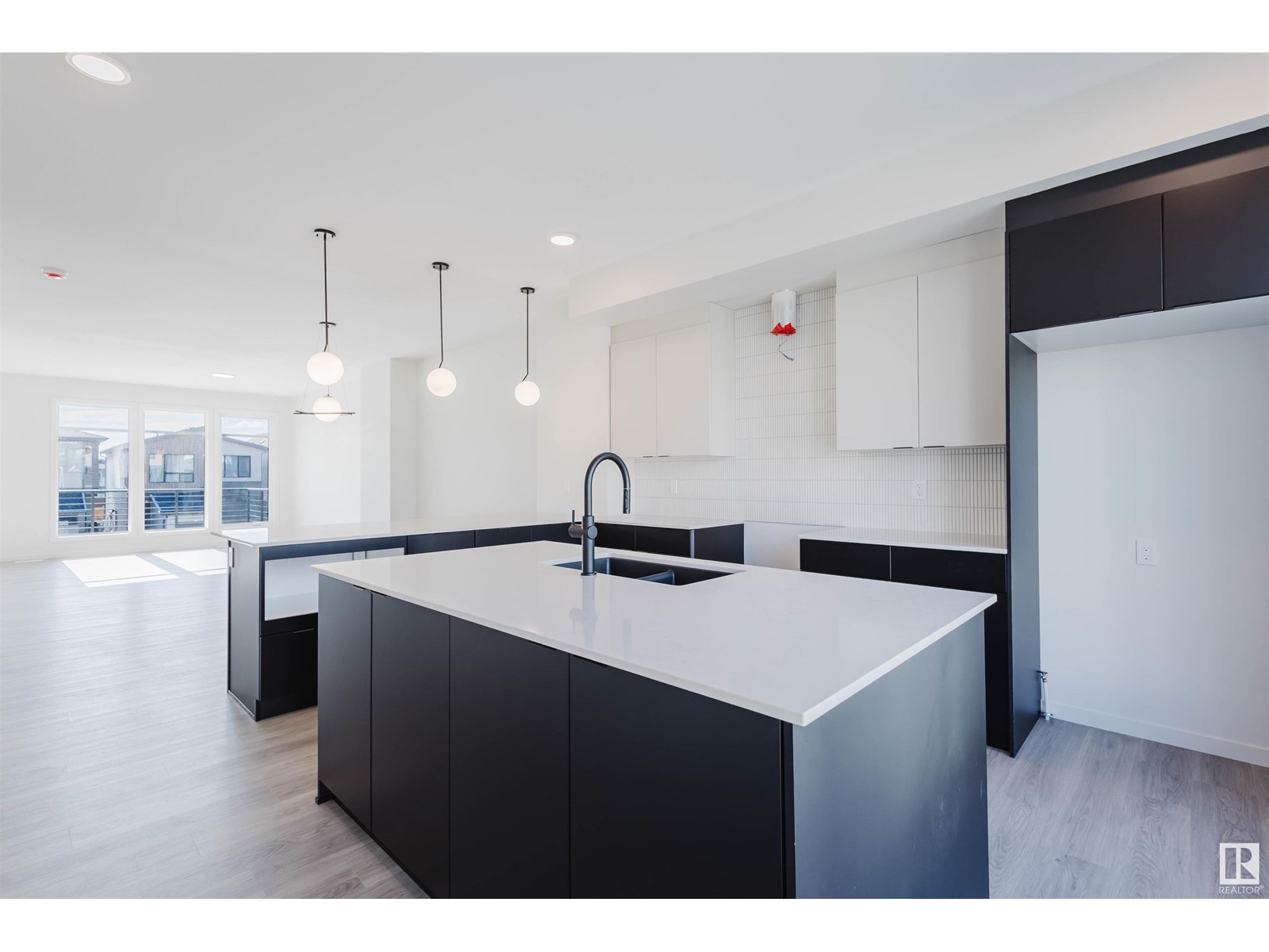 33 St Sw Unit 415, Edmonton, AB T6X 3C9