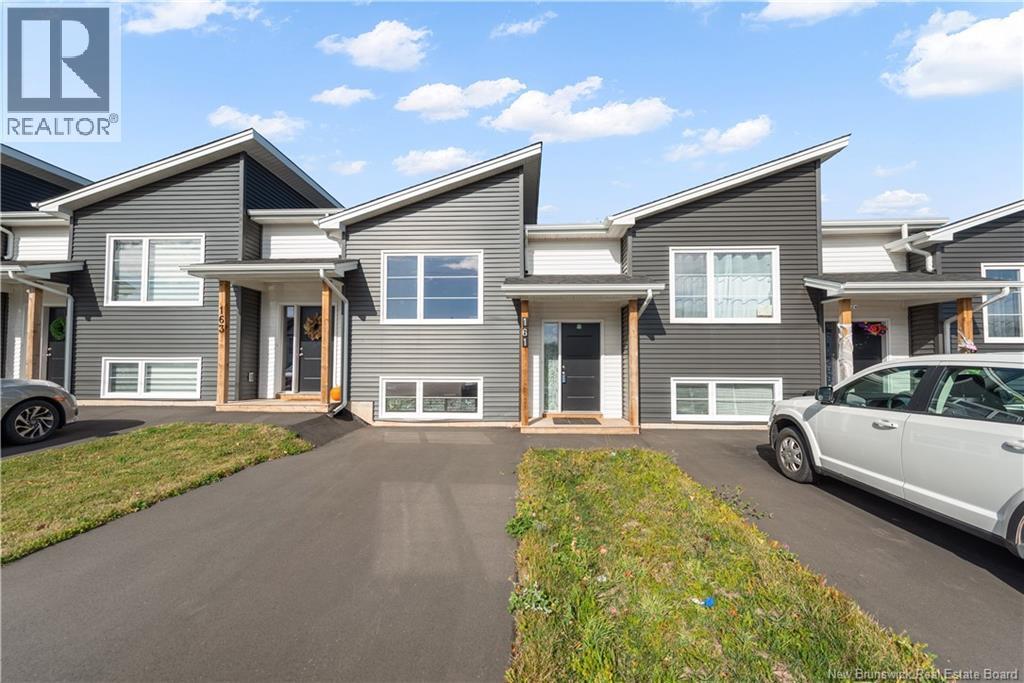 161 Ernest, Dieppe, NB E1A 4T3