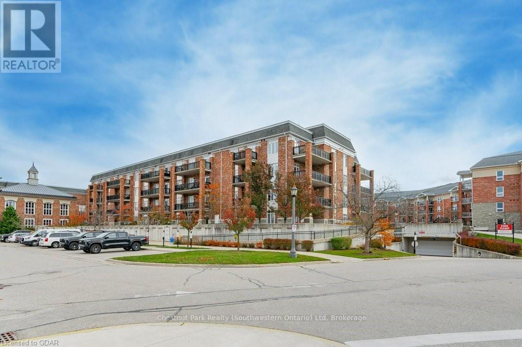65 Bayberry Dr C305 Dr, Guelph, ON N1G 5K8