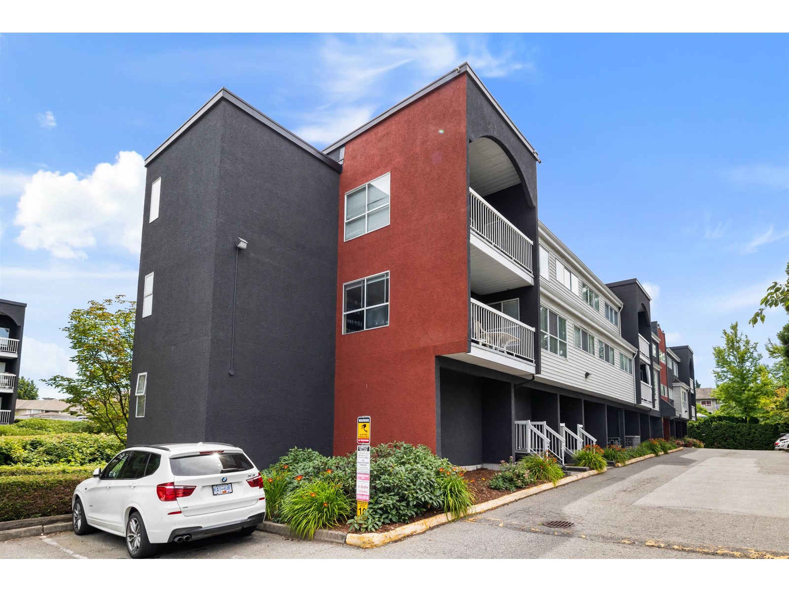 5664 200 Street Unit 4, Langley, BC V3A 1M8