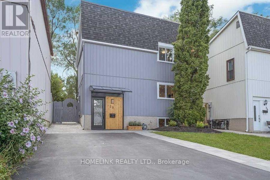 25 Hercules Ct, Brampton, ON L6S 1X6