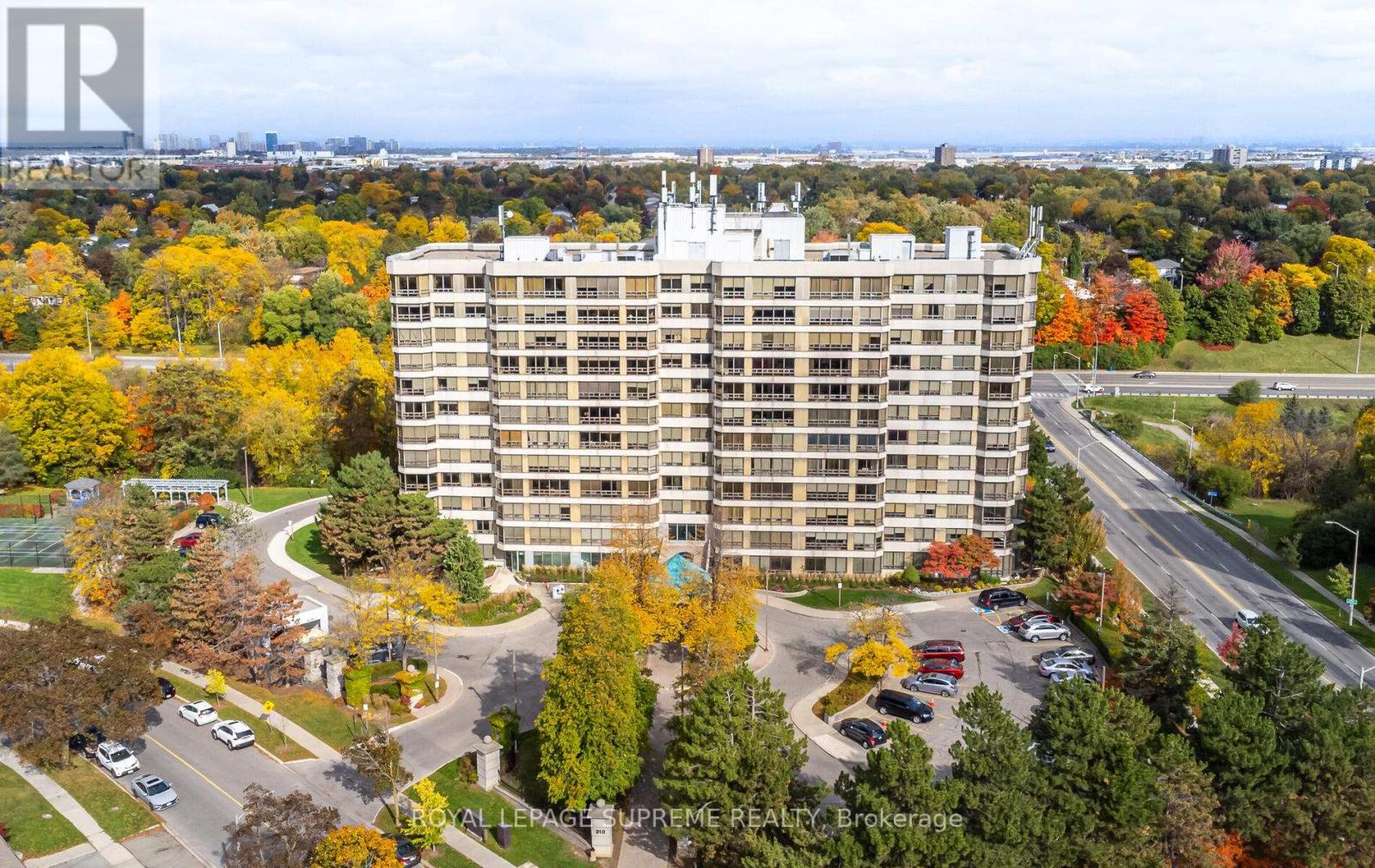 1110 310 Mill St, Brampton, ON L6Y 3B1