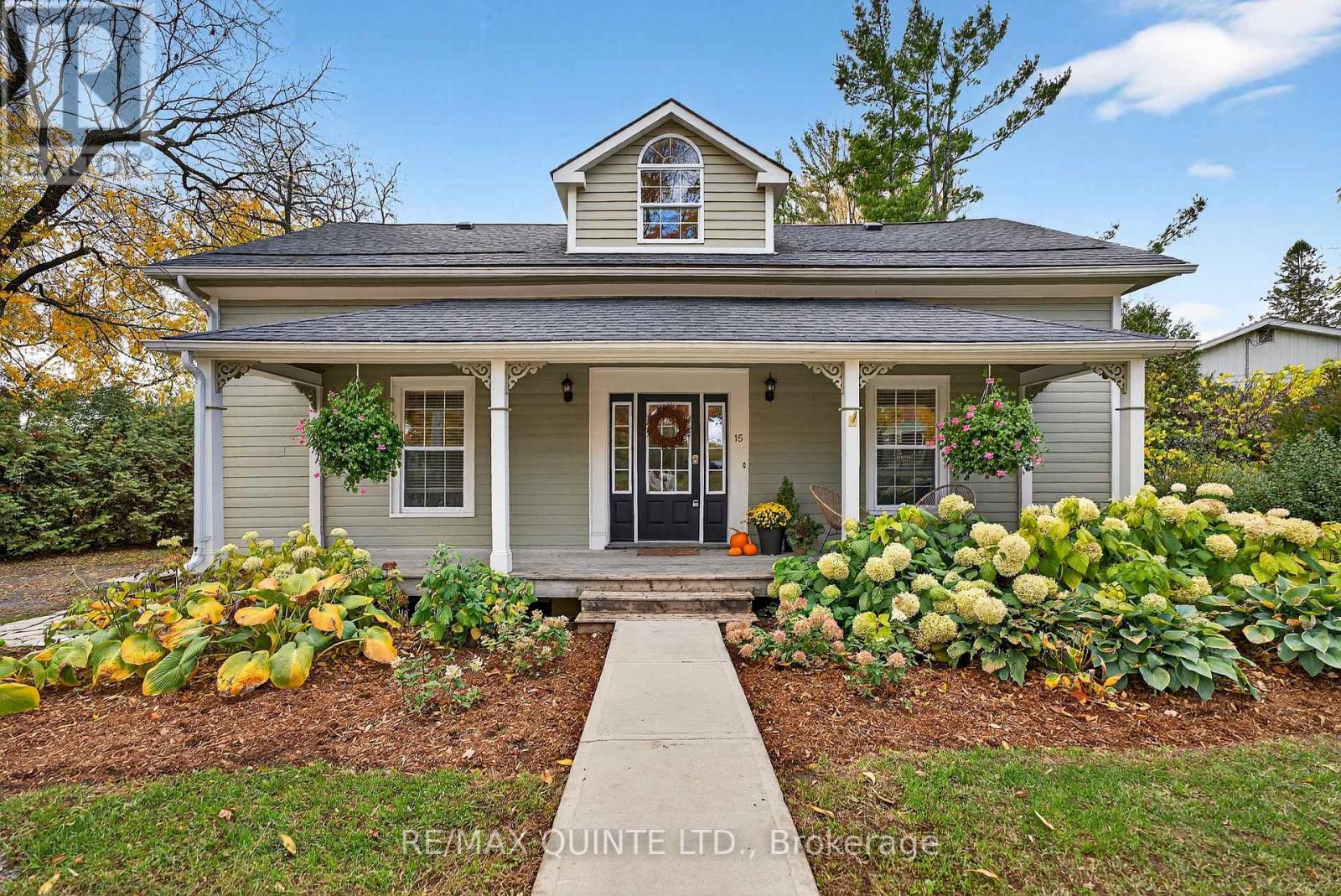 15 Talbot St, Prince Edward County Picton Ward, ON K0K 2T0