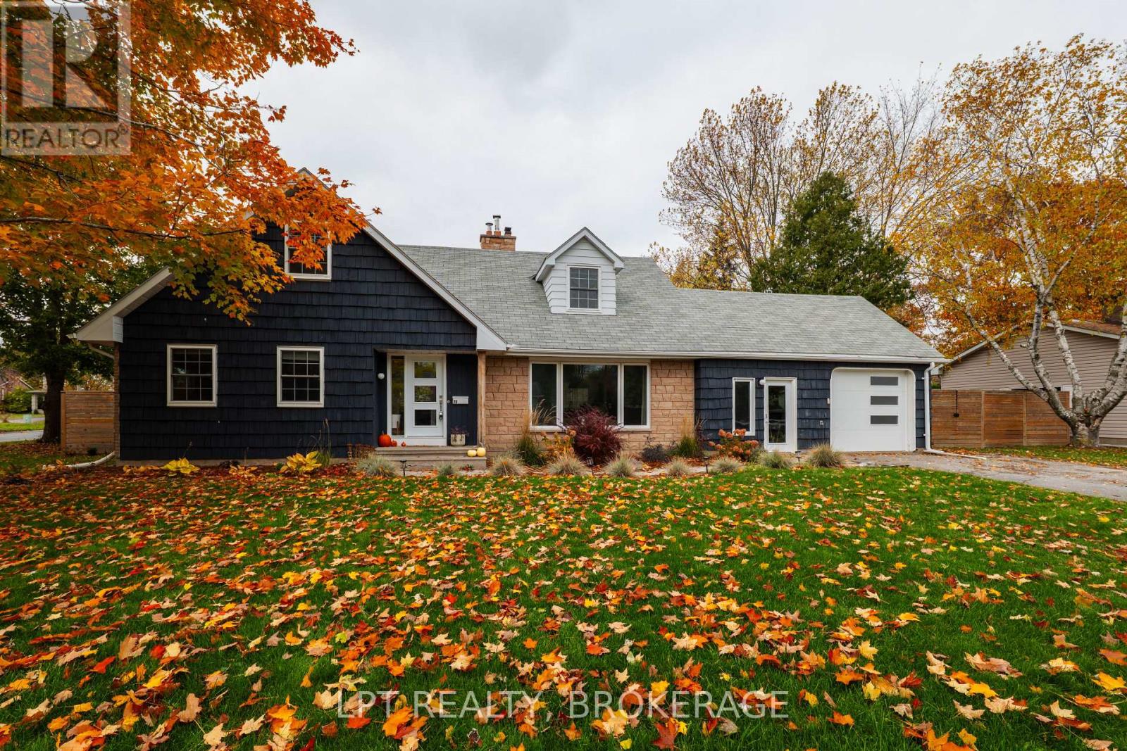 75 Silver St, Kingston, ON K7M 2P6