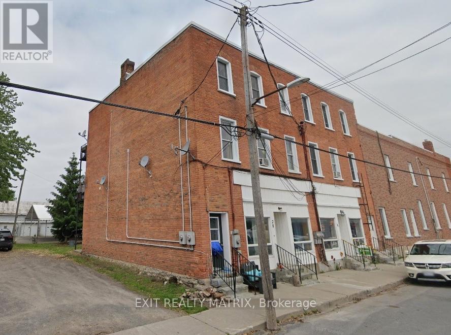 22 Union St, Champlain, ON K0B 1R0