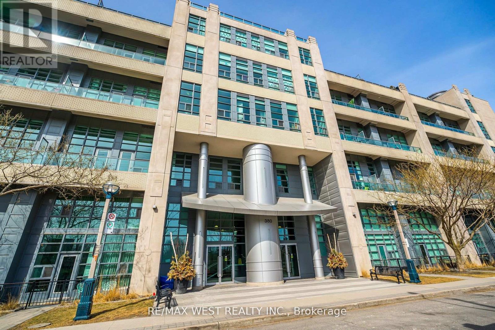 333 380 Macpherson Ave, Toronto, ON M4V 3E3