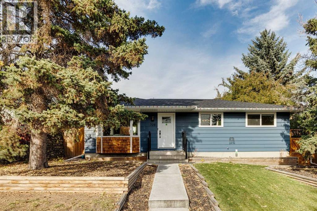 708 Sherman Ave SW, Calgary, AB T2W 0N2