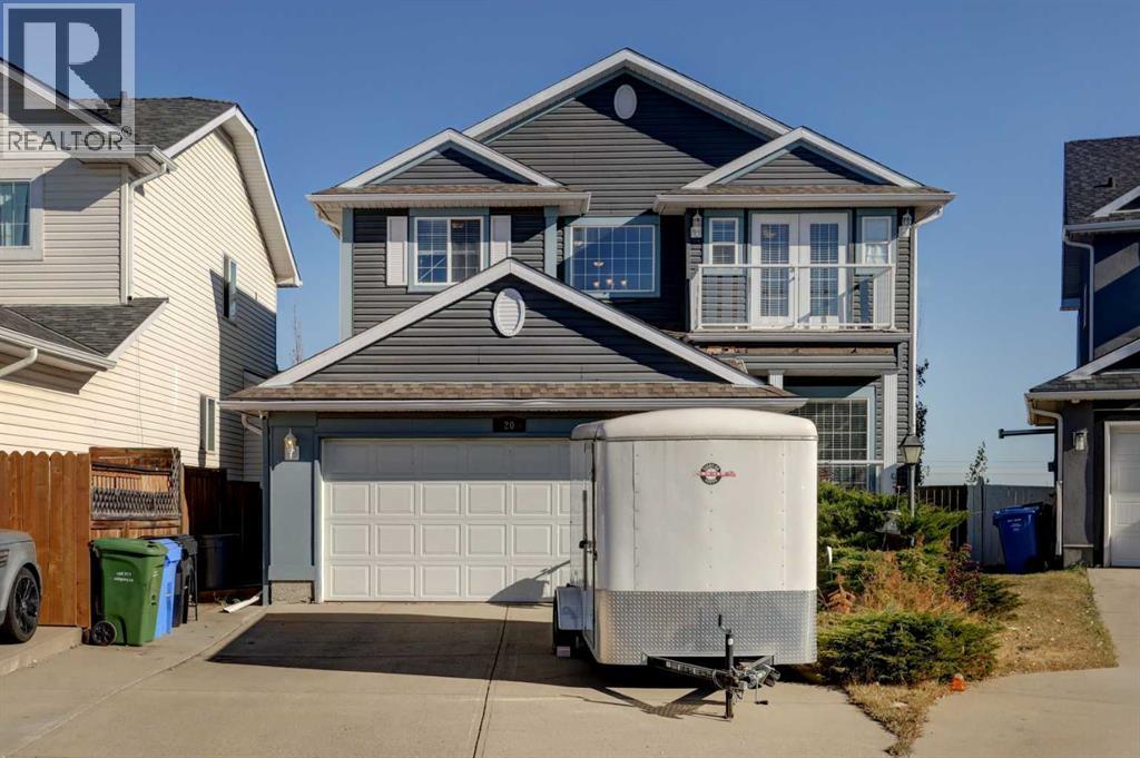 20 Coral Reef Bay NE, Calgary, AB T3J 3Y4