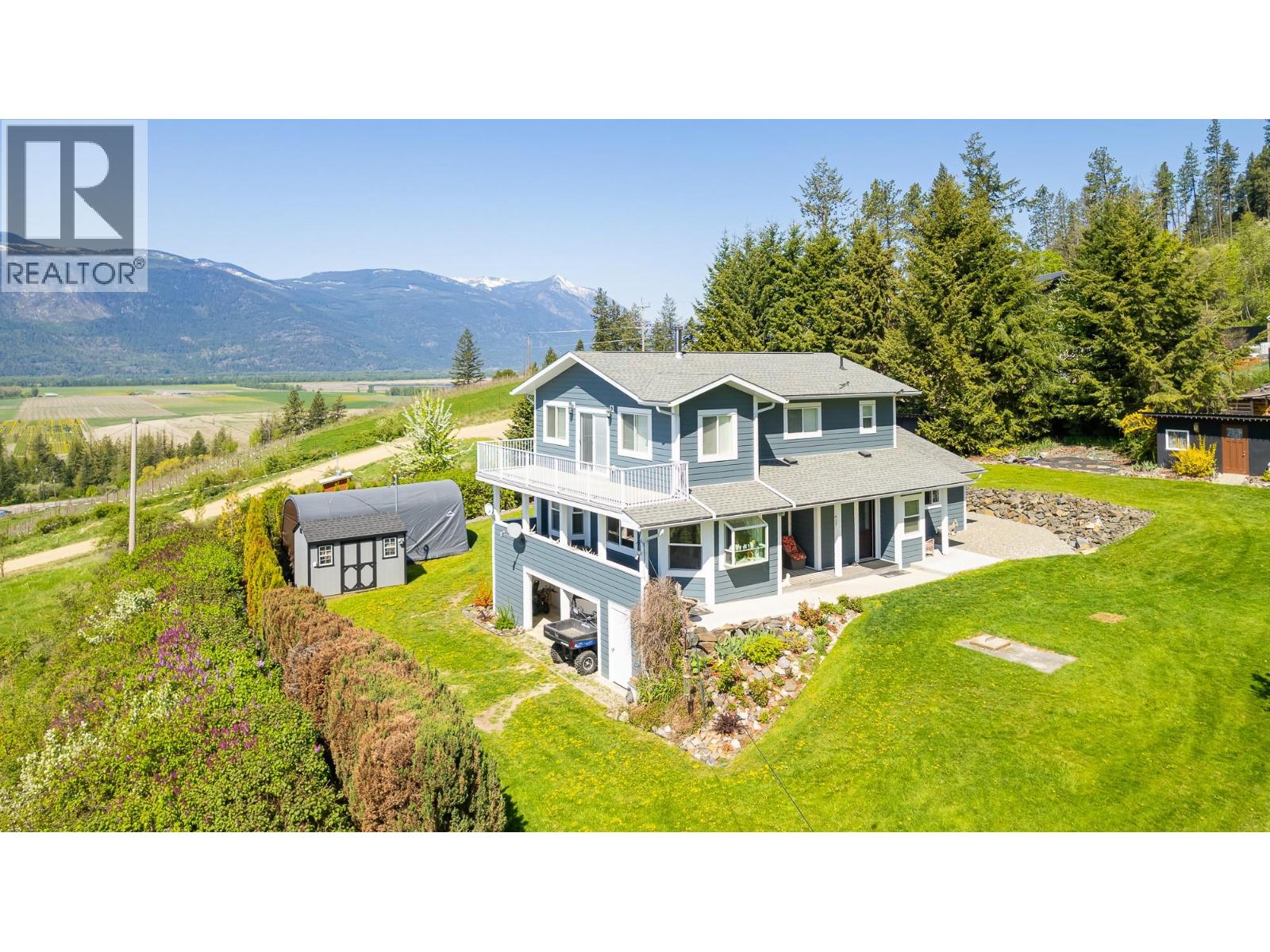 5650 Bathie Rd, Wynndel, BC V0B 2N2