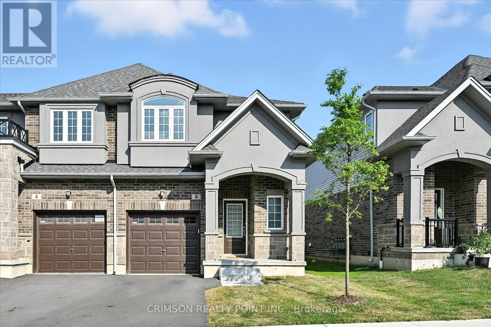 8 Linden Park Ln, Hamilton, ON L9A 1Y1